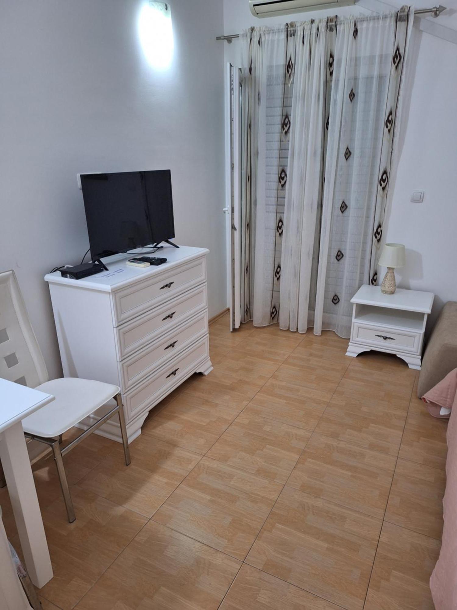 Apartmani P&M 티바트 외부 사진