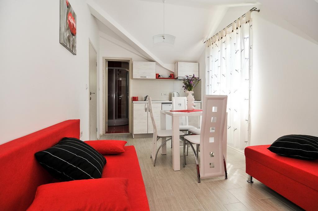 Apartmani P&M 티바트 외부 사진
