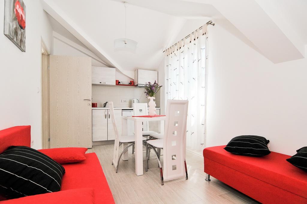 Apartmani P&M 티바트 외부 사진